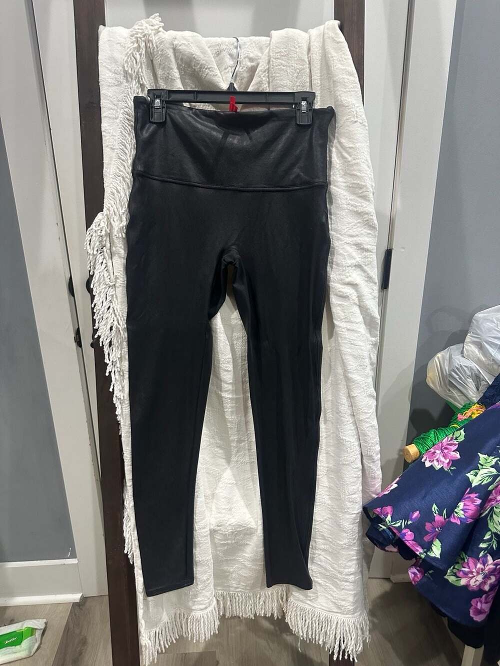 Spanx Faux Leather Black Leggings Size XL